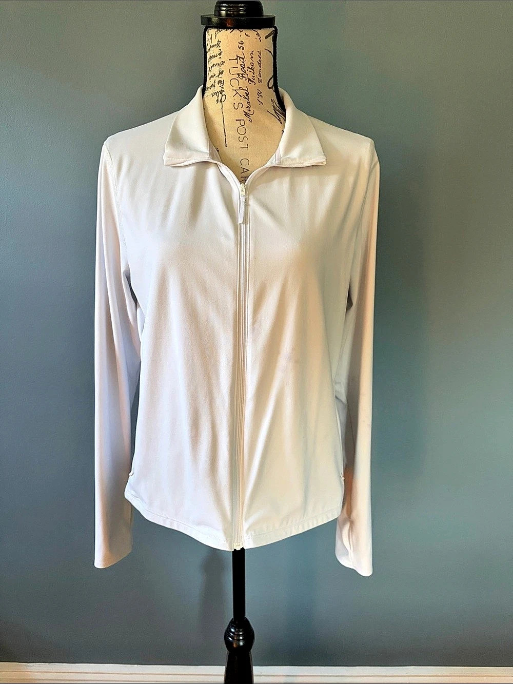 Uniqlo AIRism UV Protection Full-Zip Long-Sleeve Jacket Women's Zip Front Jacket
